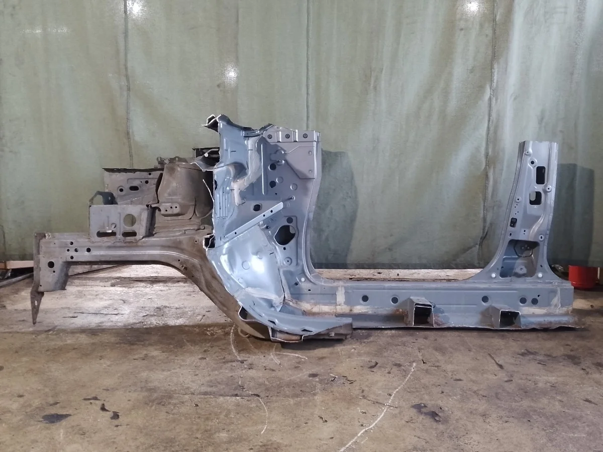 Часть кузова четверть Nissan X-TRAIL 2008 G5110JG00A T31 MR20DE, передний правый