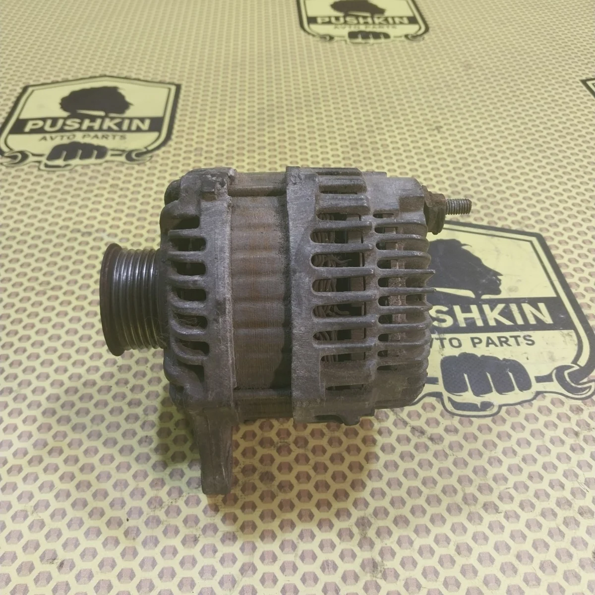 Генератор Nissan Tiida 2009 23100EM01A С11 HR