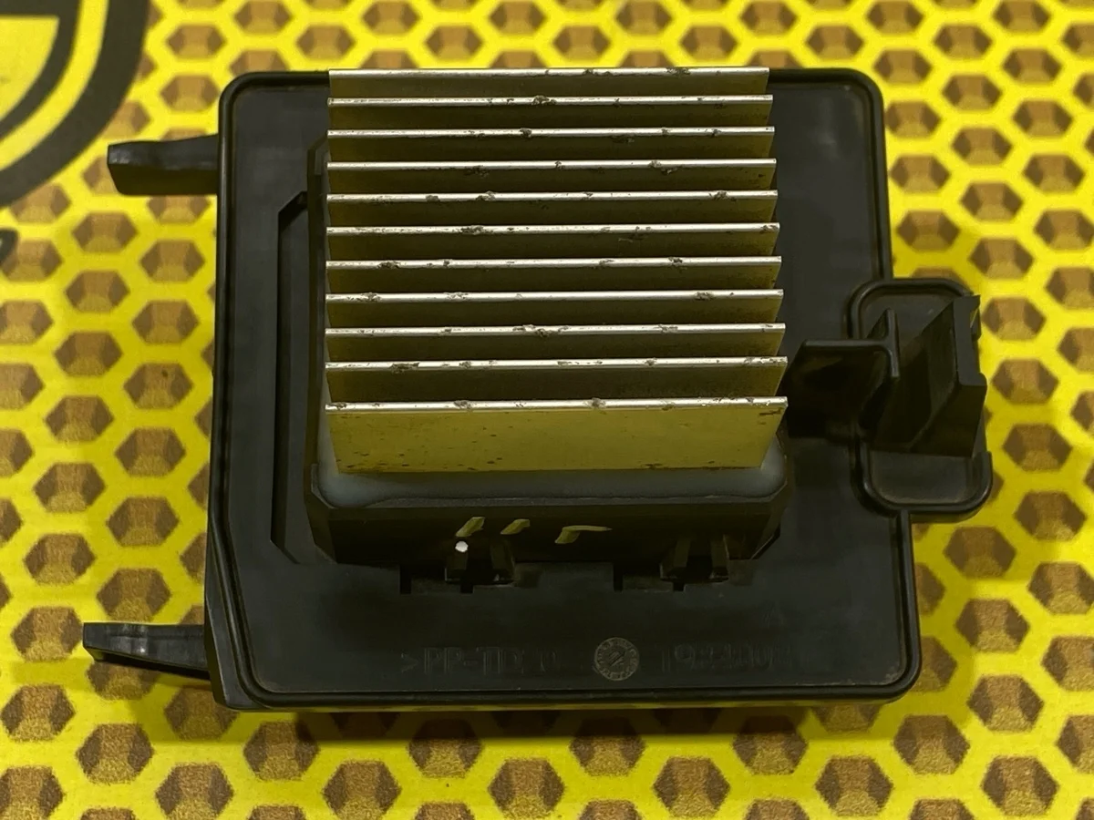 Резистор печки Nissan Qashqai 2017 277614BC0A J11 MR20DD