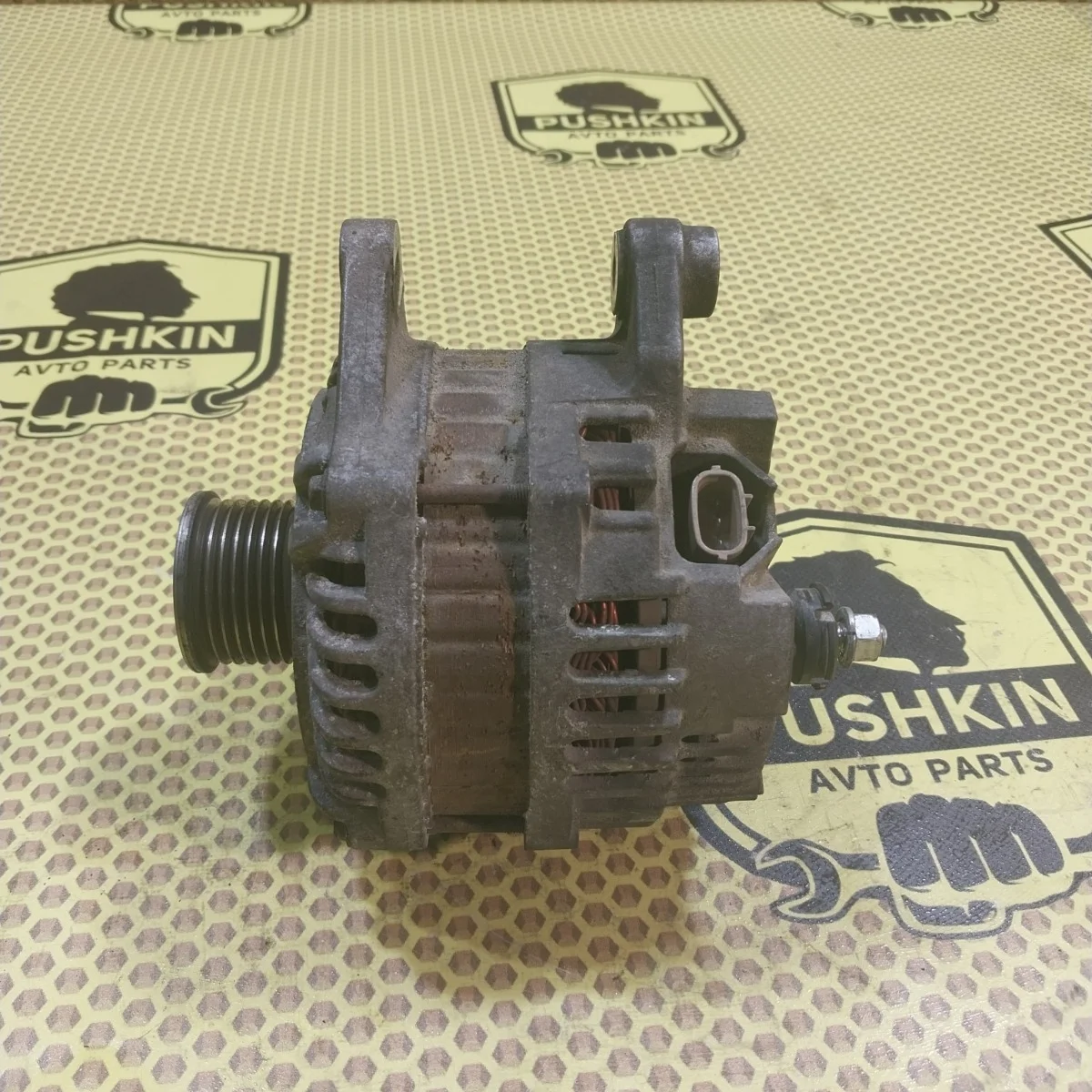 Генератор Nissan Xtrail 2009 23100JG71A T31 M9R