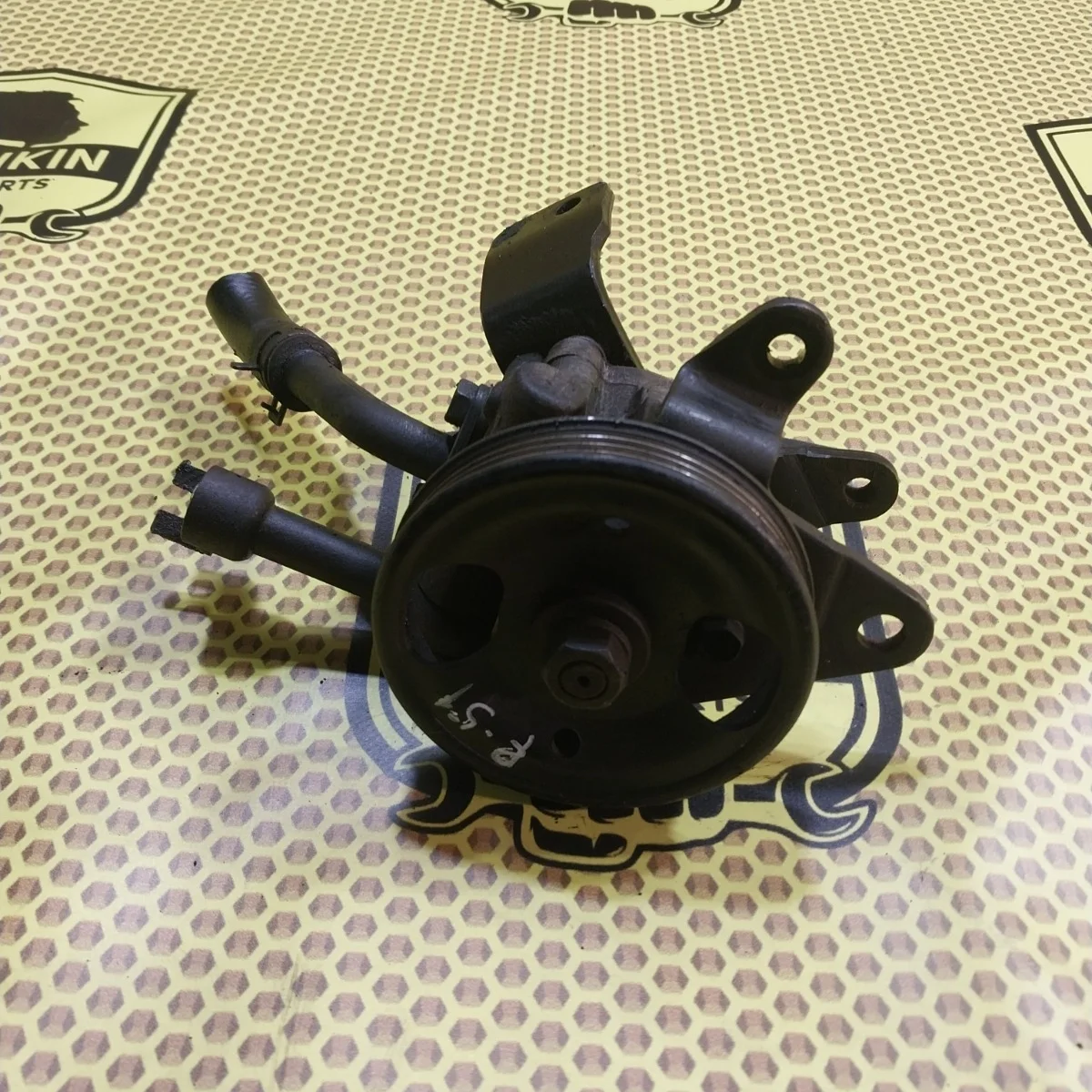 Насос ГУР Nissan Pathfinder 2009 491103X01A R51 YD25