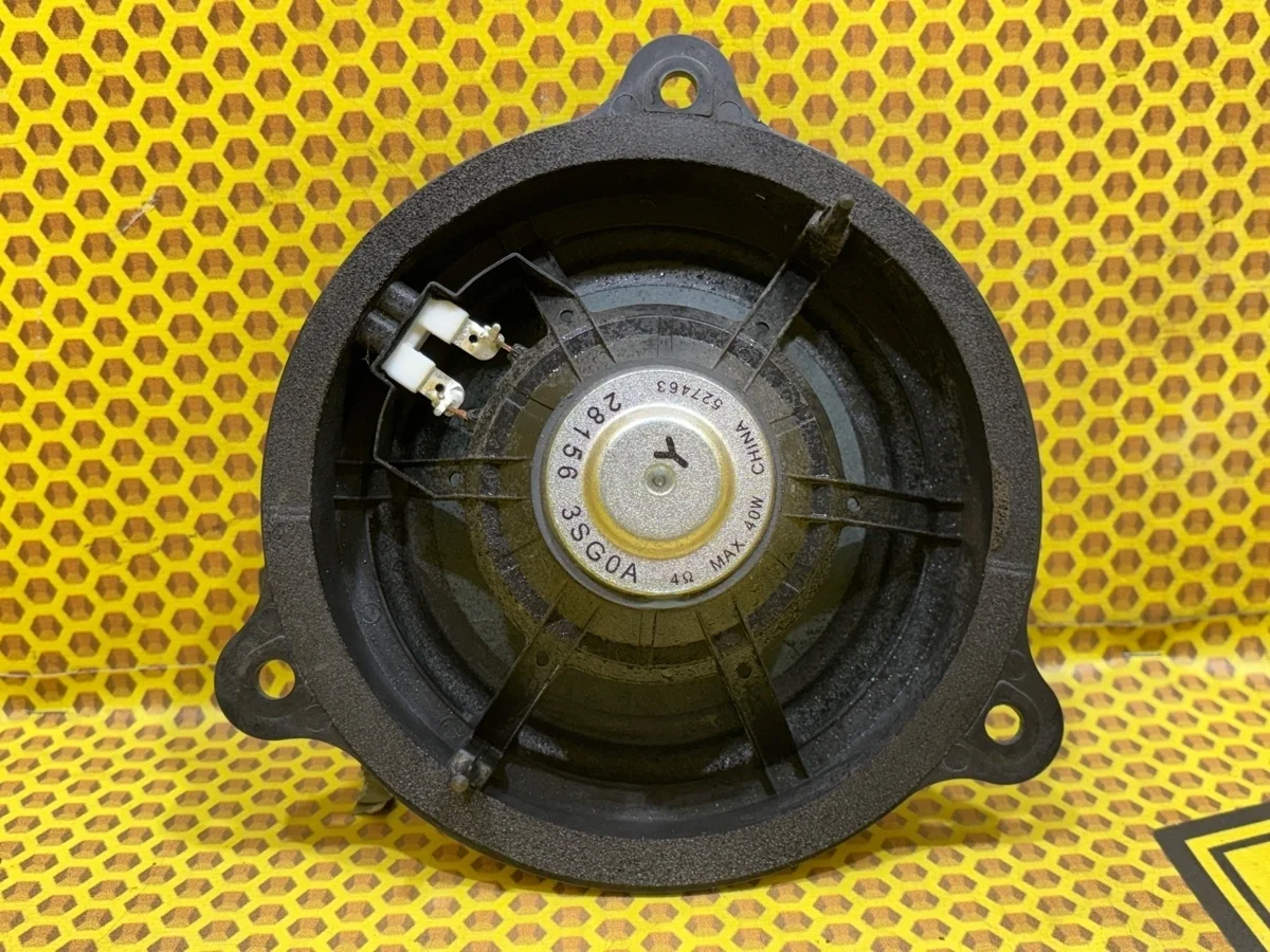 Динамик колонка Nissan X-TRAIL 2017 281563SG0A T32 QR25DE