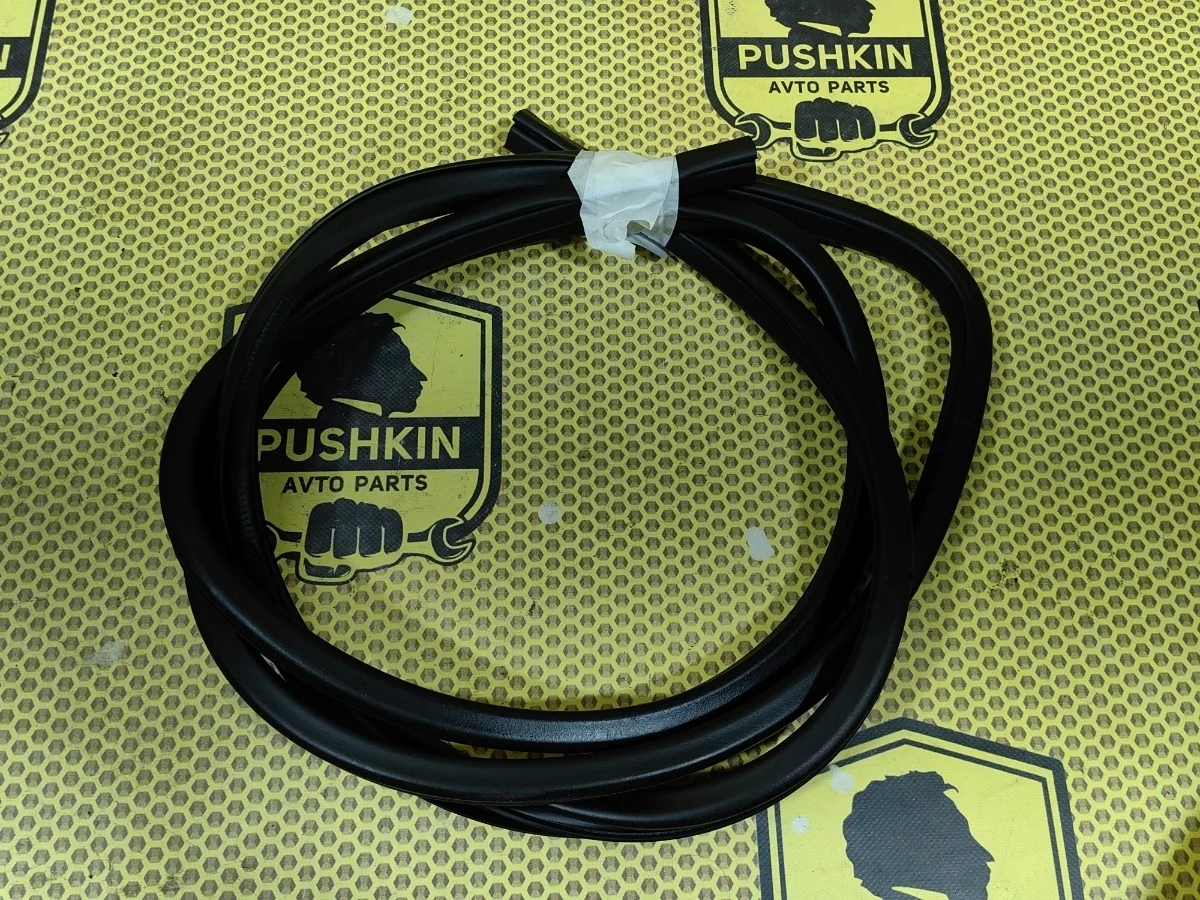 Уплотнитель на проем Nissan X-TRAIL 2017 769214CL0A T32 QR25DE, передний