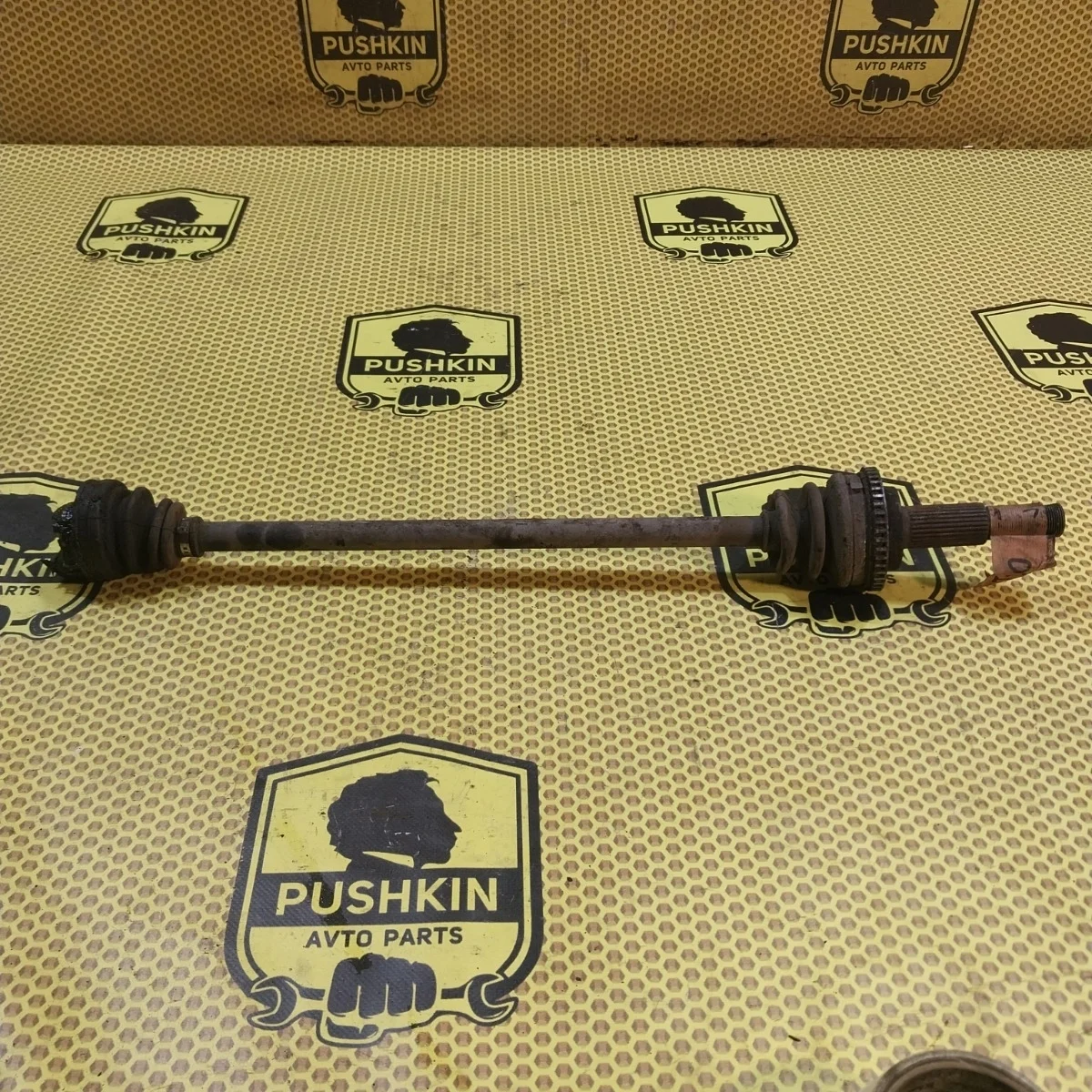 Привод Nissan Xtrail 2005 396008H510 T30 QR25, задний