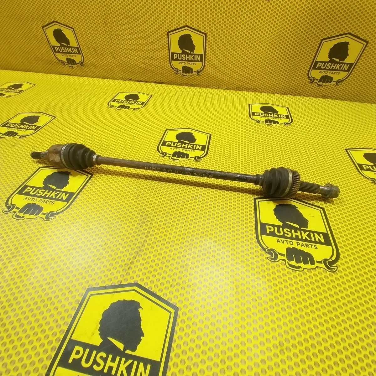 Привод Nissan Qashqai 2015 39600JD60A J11, задний