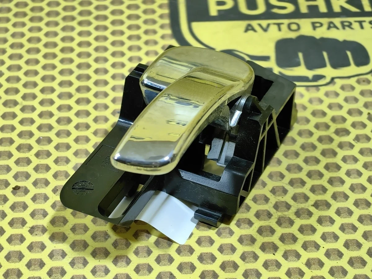 Ручка двери внутренняя Nissan Qashqai 2010 80670JD00E J10 MR20DE, передняя правая