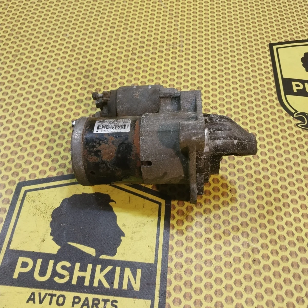 Стартер Nissan Juke 2011 233001KA1A F15 HR