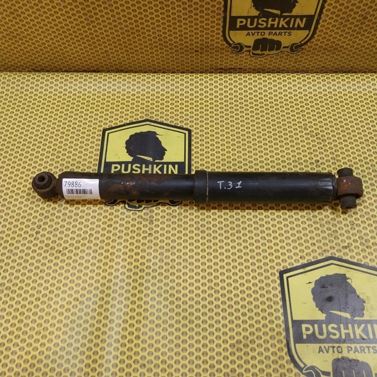 Амортизатор подвески Nissan Xtrail 2009 E62101DA1B T31, задний