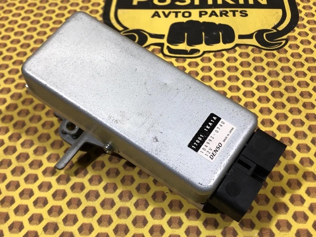 Блок управления топливным насосом Nissan Juke 2013 170011KA1A F15 HR16DE