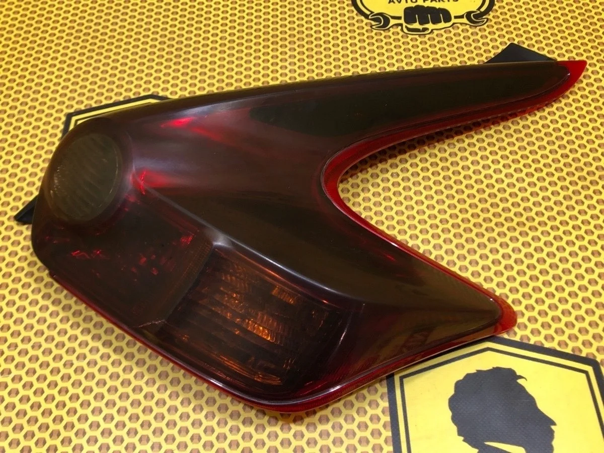 Фонарь в крыло Nissan Juke 2013 265501KA0A F15 HR16DE, задний правый