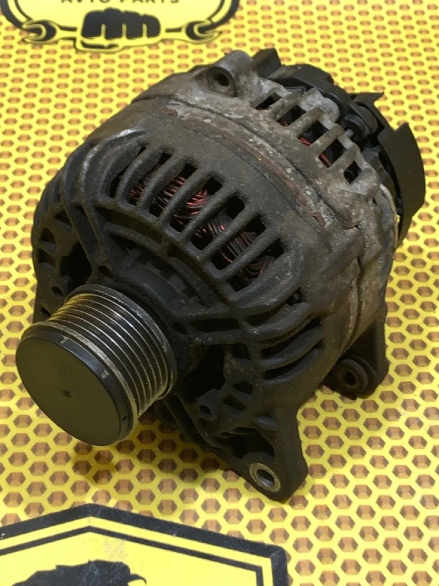 Генератор Nissan Qashqai 2008 2310000Q2J J10E K9K