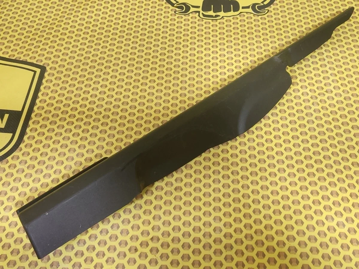 Накладка крыла Nissan Qashqai 2008 66898JD000 J10E K9K, правая