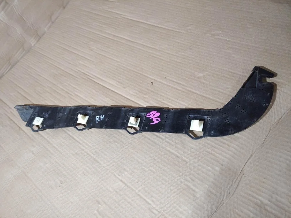 Б.у. крепление бампера зад SUBARU LEGACY/ OUTBACK B14 SUBARU LEGACY/ OUTBACK B14