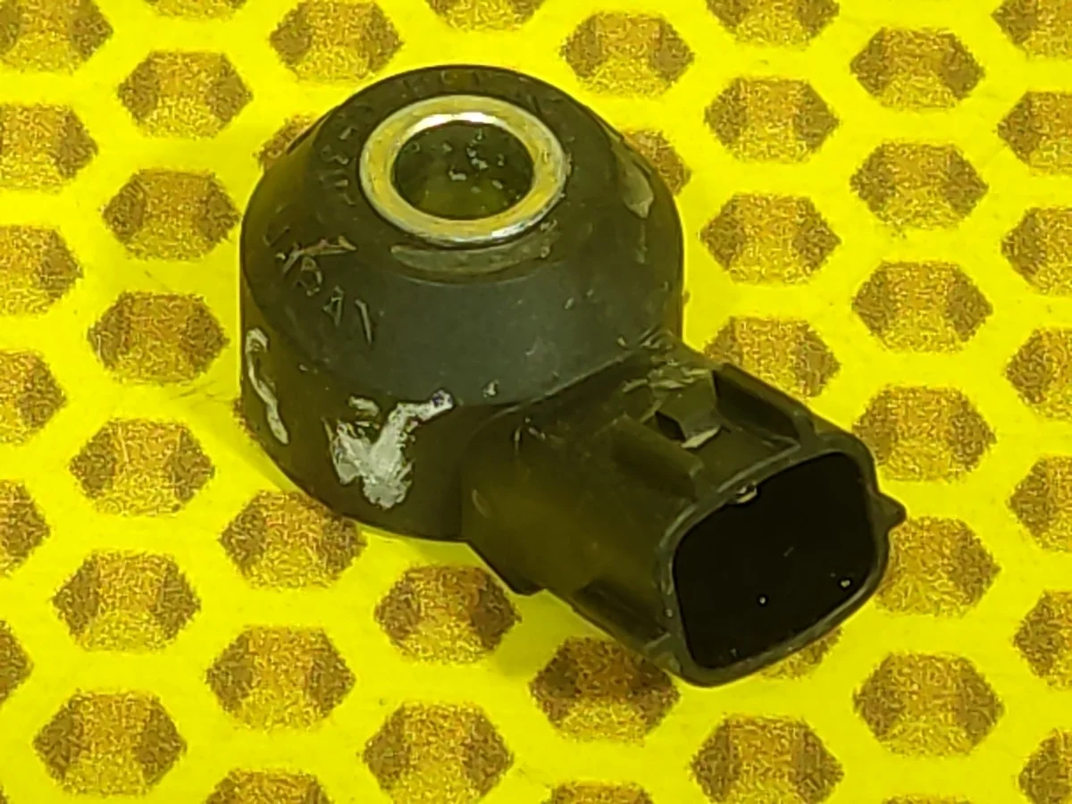 Датчик детонации Nissan Maxima 2003 220602Y000 A33 VQ20DE