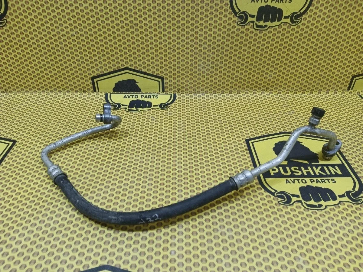 Трубка кондиционера короткая Nissan Maxima 2003 924902Y900 A33 VQ20DE