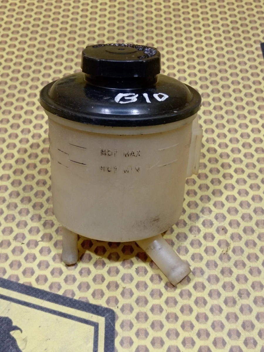 Бачок ГУР Nissan Almera Classic 2006 4911595F0B B10 QG16DE