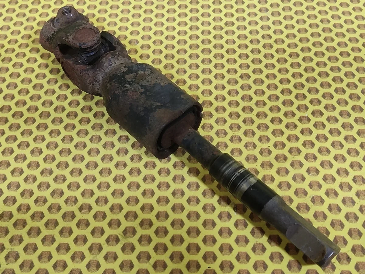 Кардан рулевой Nissan Almera Classic 2006 480808M100 B10 QG16DE