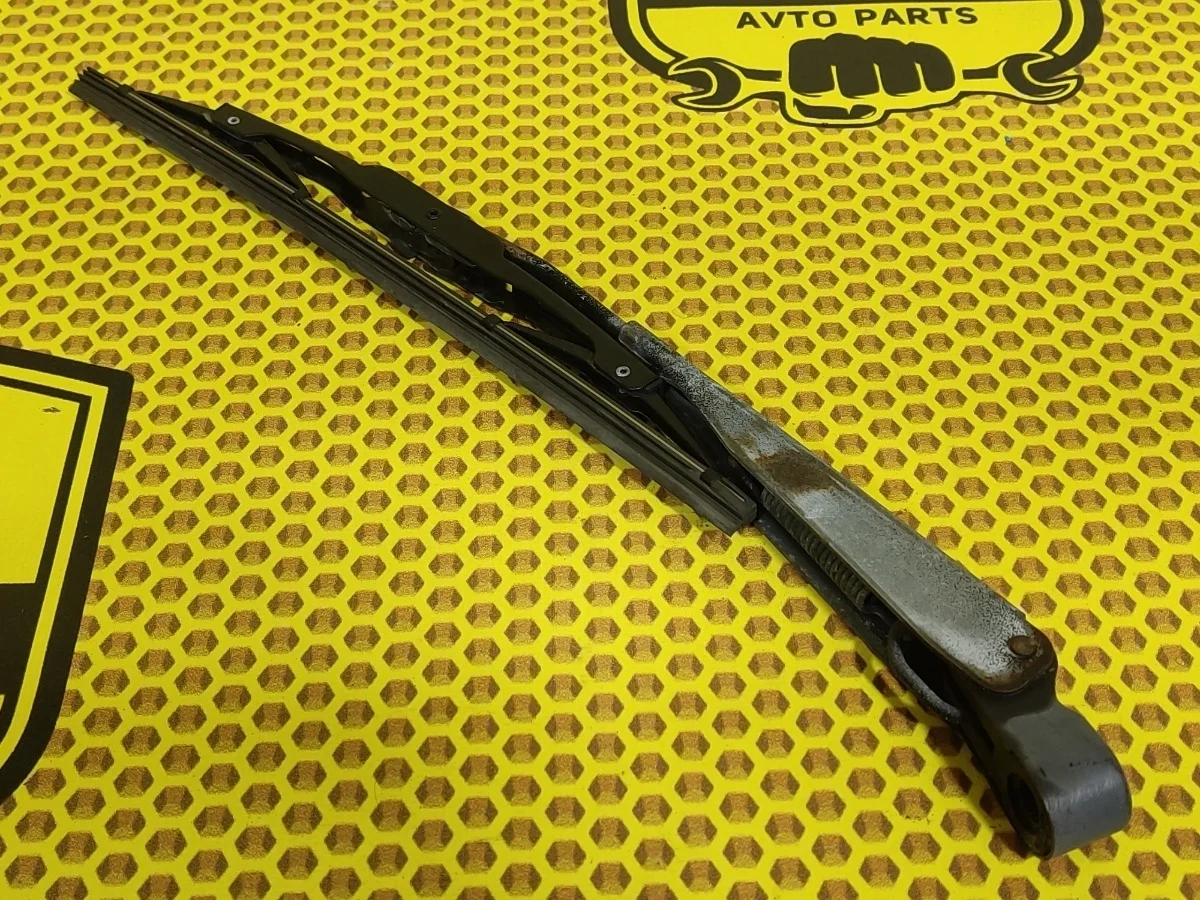 Поводок стеклоочистителя Nissan Juke 2012 28781CJ00A F15 MR16DDT, задний