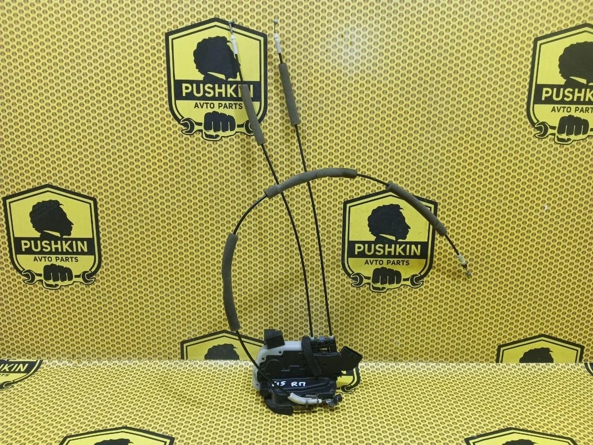 Замок двери Nissan Juke 2012 80500BA60A F15 MR16DDT, передний правый