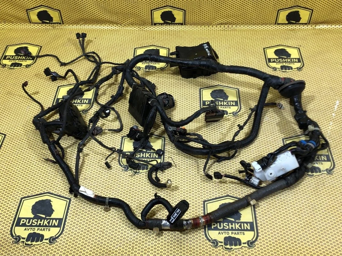 Проводка подкапотная Nissan Juke 2012 240121KZ3E F15 MR16DDT