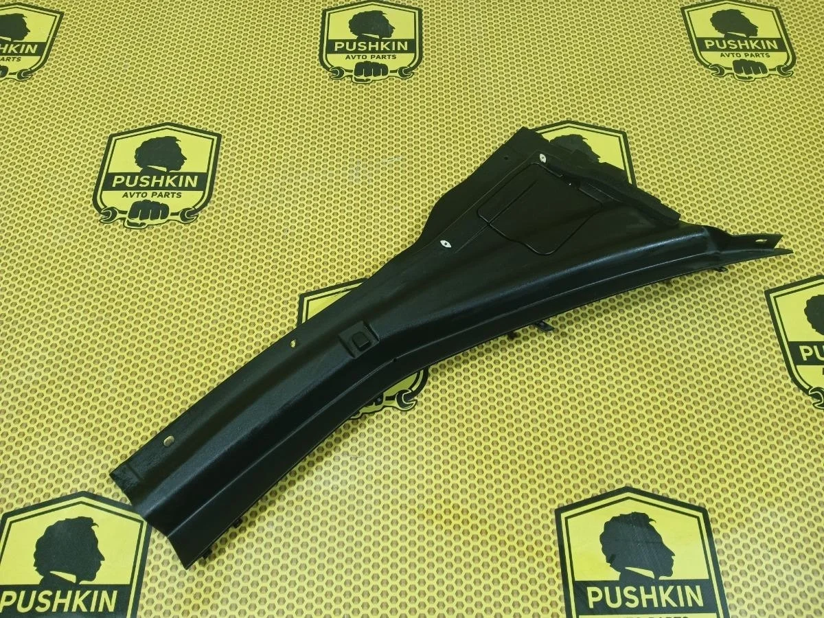 Жабо Nissan Murano 2006 66862CA000 Z50 VQ35DE, правое