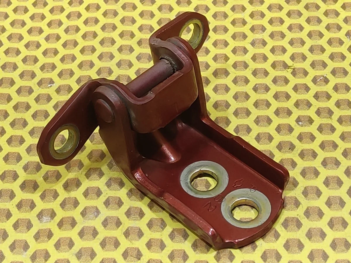 Петля двери задняя нижняя Nissan Murano 2006 824204P000 Z50 VQ35DE, правая