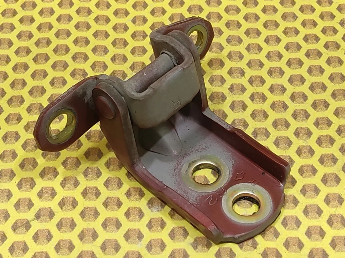 Петля двери передняя верхняя Nissan Murano 2006 824214P000 Z50 VQ35DE, правая