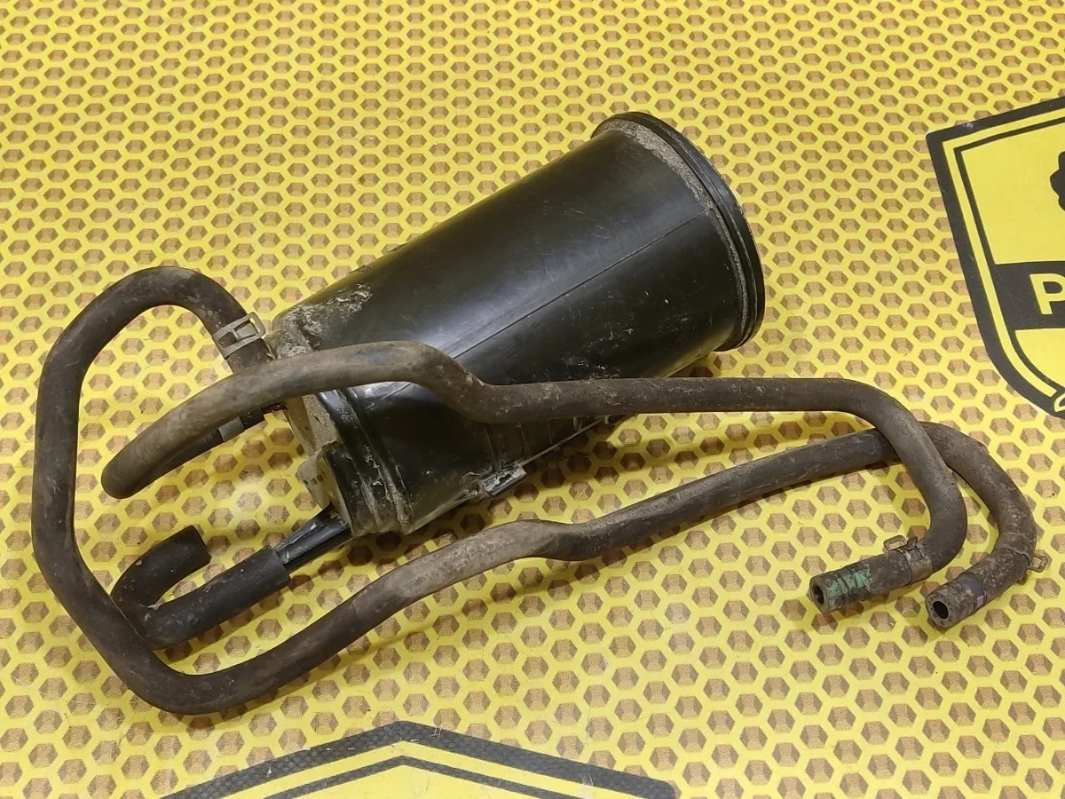 Адсорбер паров топлива Nissan Qashqai 2014 149506N208 J11 HRA2DDT