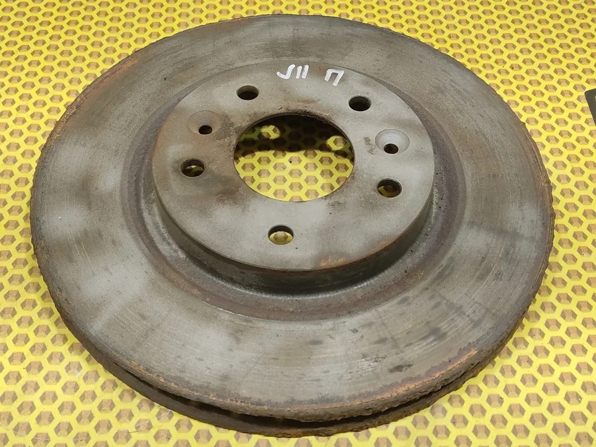 Диск тормозной Nissan Qashqai 2014 402064EA0A J11 HRA2DDT, передний правый