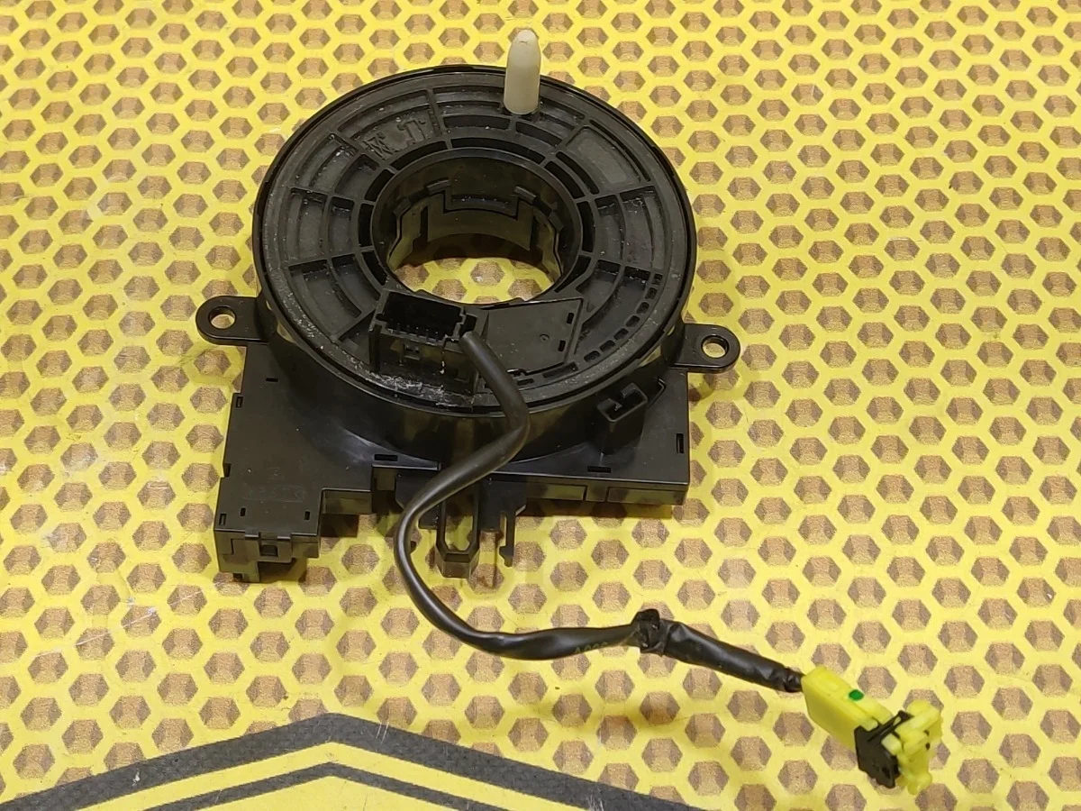 Шлейф подрулевой Nissan Qashqai 2014 255544EA0A J11 HRA2DDT