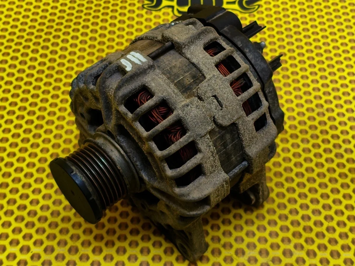 Генератор Nissan Qashqai 2018 231004BB0D J11 MR20DD