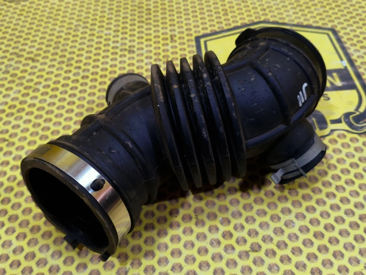 Патрубок воздушного фильтра гофра Nissan Qashqai 2018 16576DF40A J11 MR20DD