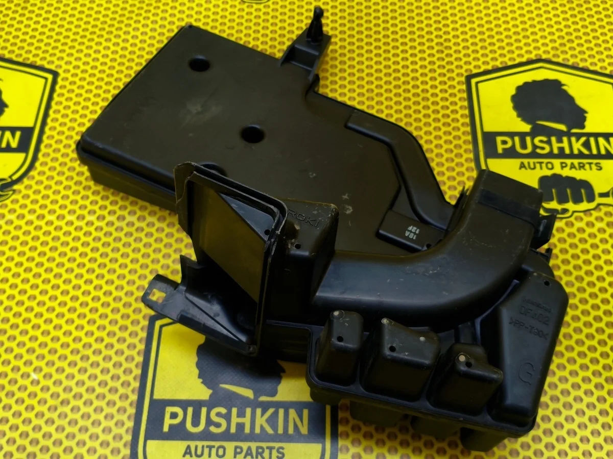 Резонатор воздушного фильтра Nissan Qashqai 2018 16554DF40B J11 MR20DD