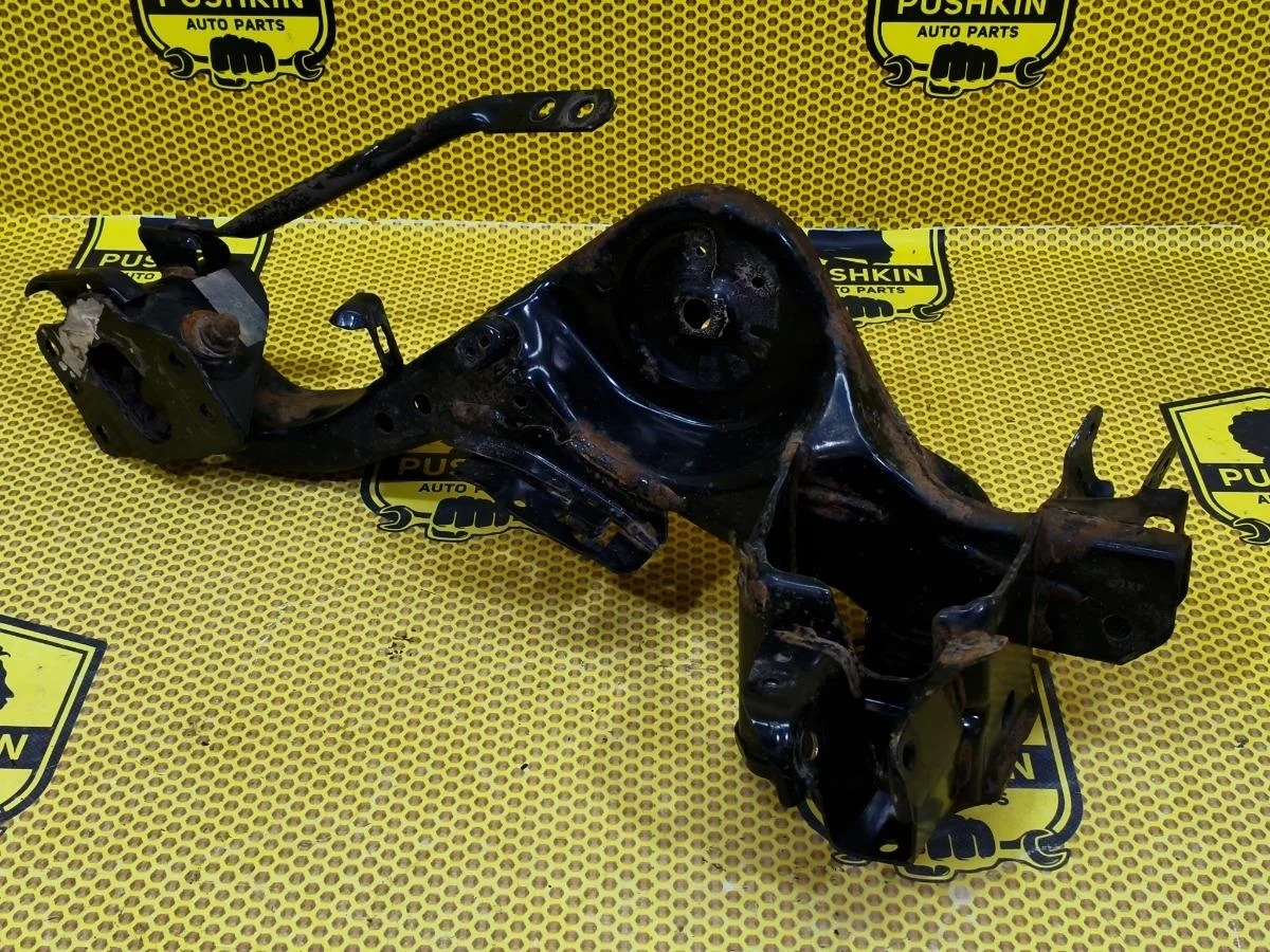 Рычаг продольный Nissan Qashqai 2018 555024CL0D J11 MR20DD, задний левый