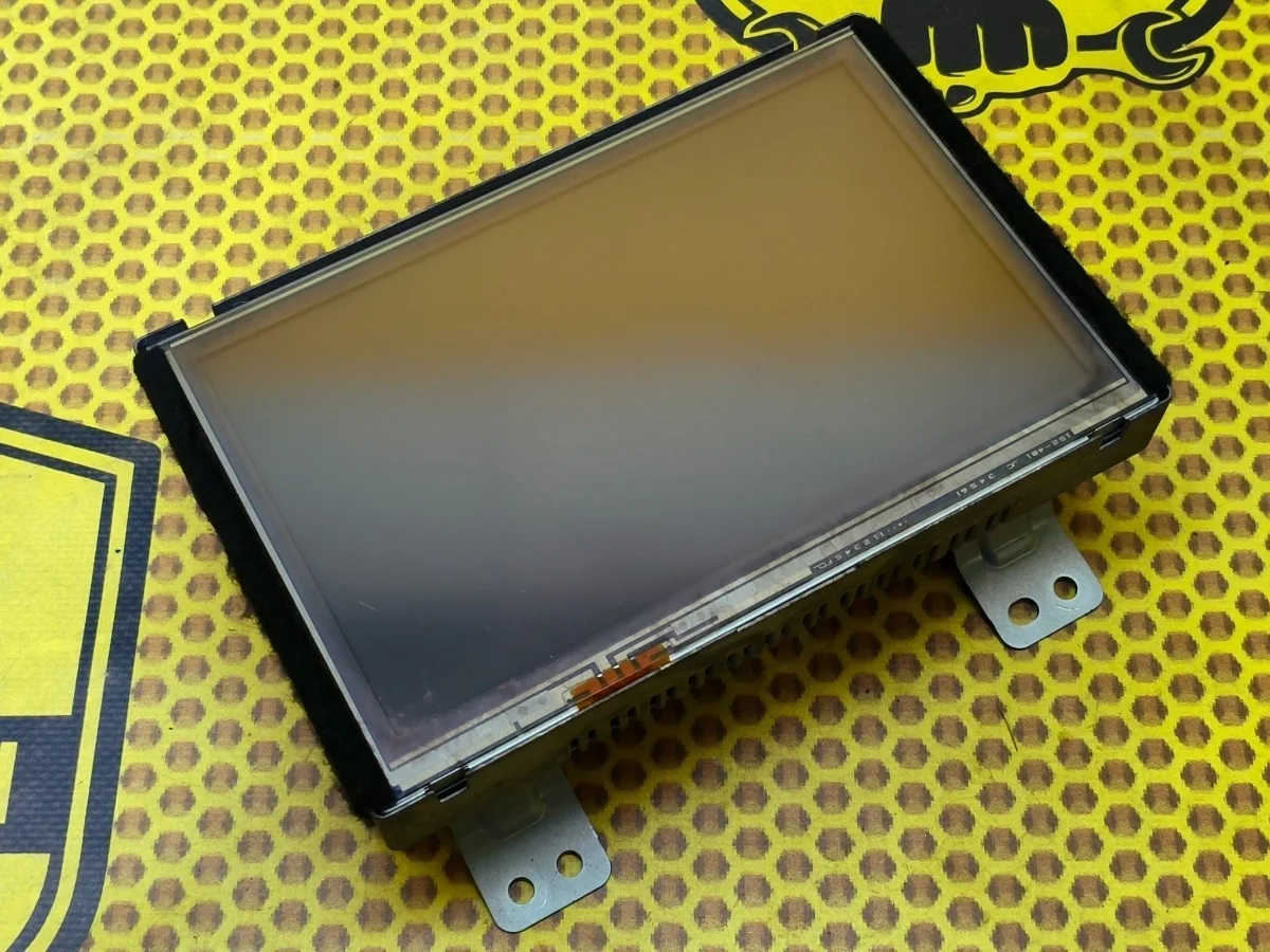 Дисплей информационный Nissan Patrol 2013 280911JA3C Y62 VQ56VD