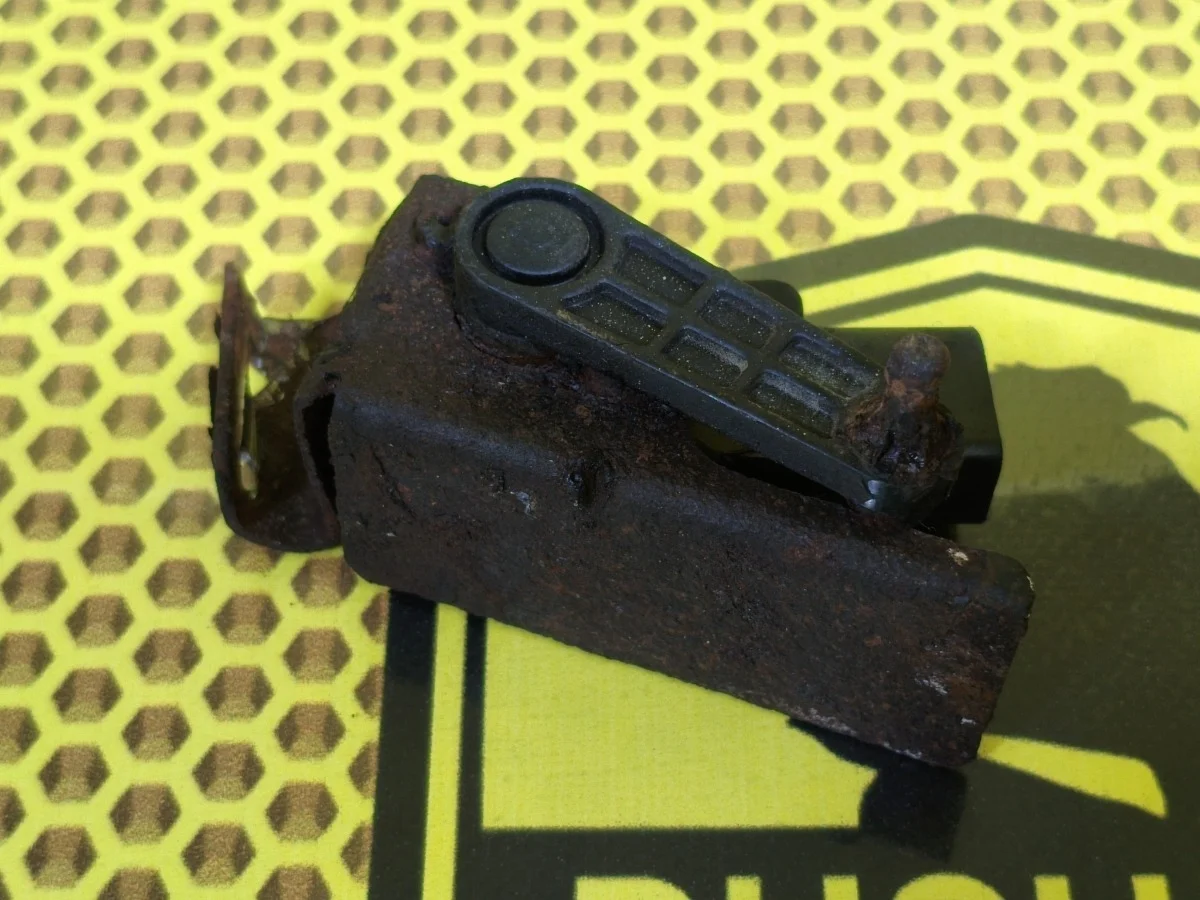 Датчик регулировки высоты дорожного просвета Nissan Pathfinder 2006 53820EB310 R51 VQ40DE, задний