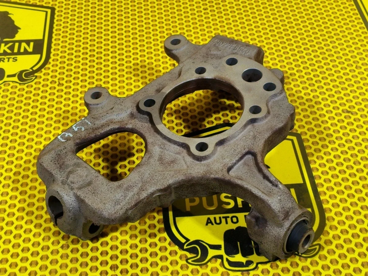 Кулак поворотный Nissan Pathfinder 2006 43019EB300 R51 VQ40DE, задний левый