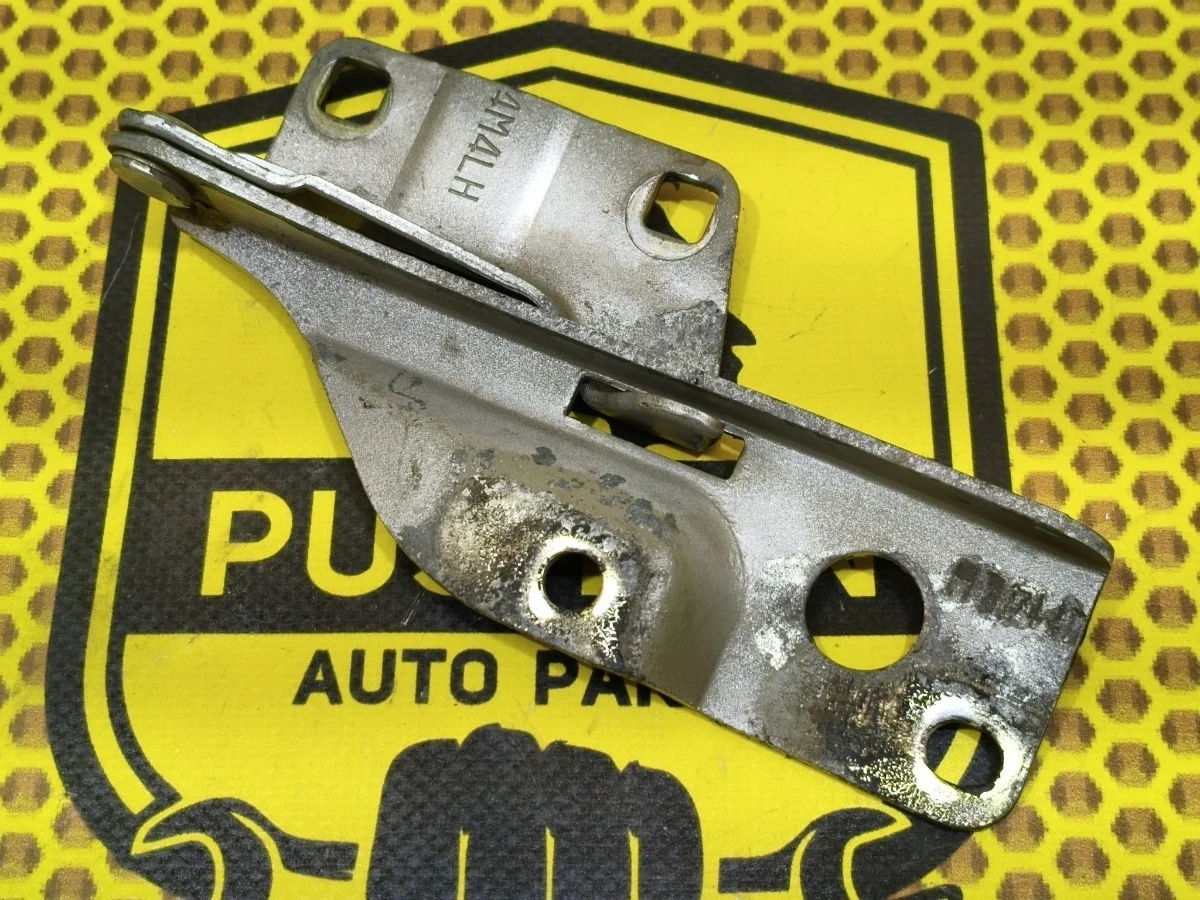 Петля капота Nissan Pathfinder 2006 654014M400 R51 VQ40DE, левая