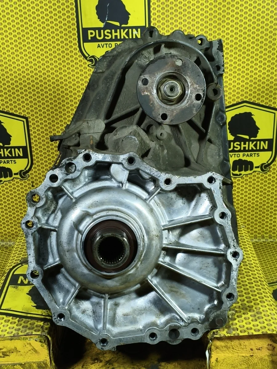 Раздаточная коробка Nissan Pathfinder 2006 331007S110 R51 VQ40DE