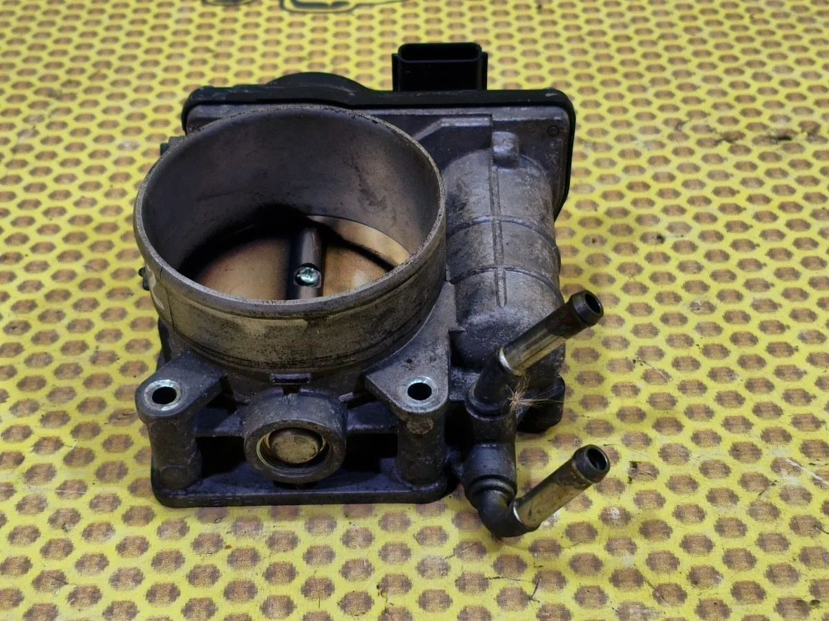 Дроссельная заслонка Nissan Pathfinder 2015 16119JA10B R52 VQ35DE