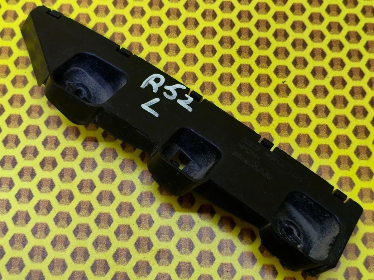 Кронштейн бампера Nissan Pathfinder 2015 622273KA1A R52 VQ35DE, передний левый