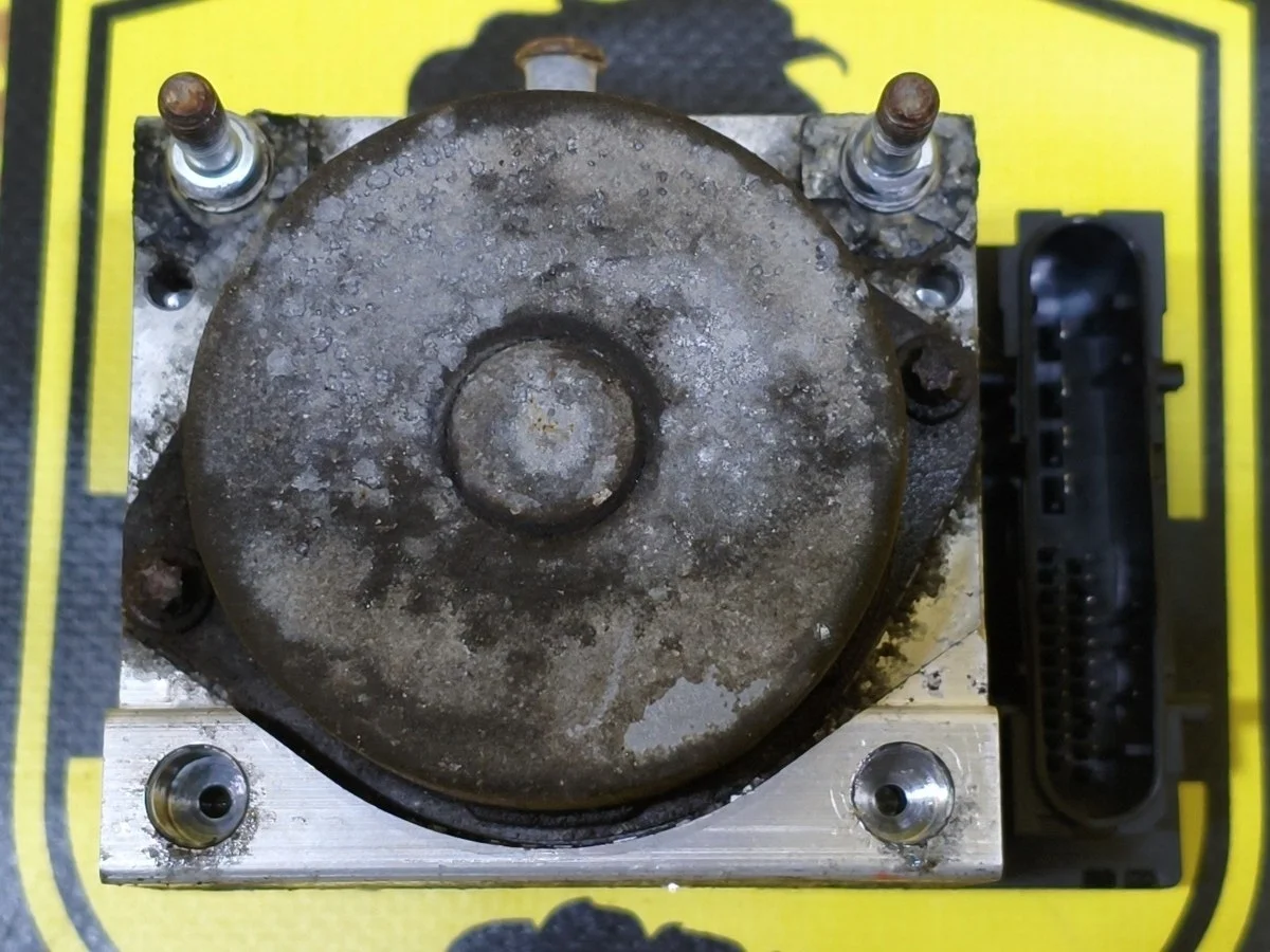 Блок АБС Nissan Almera 2015 476604AA0A G15 K4M