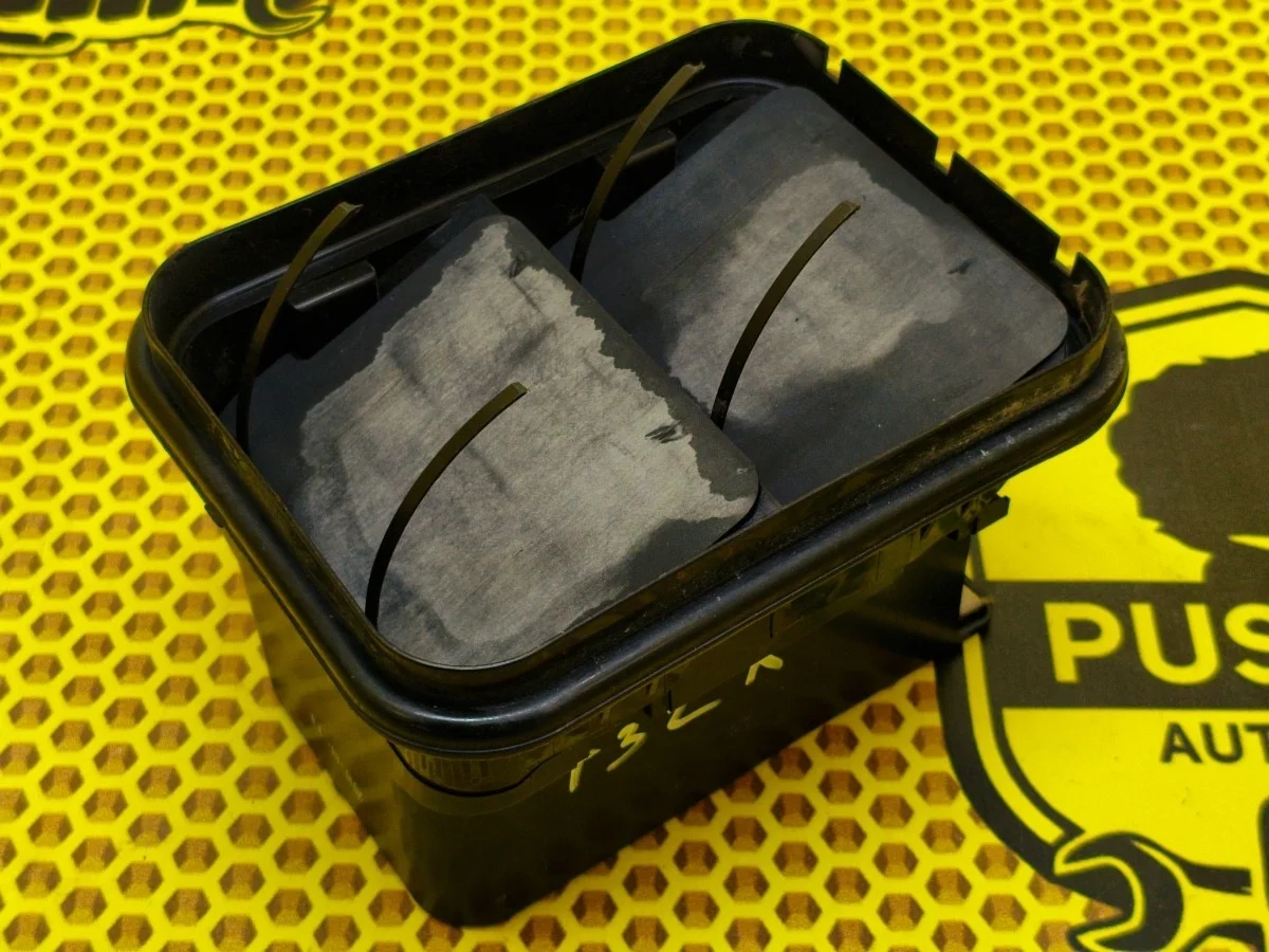 Решетка вентиляционная Nissan X-Trail 2016 768044CL0A T32 MR20DD, правая