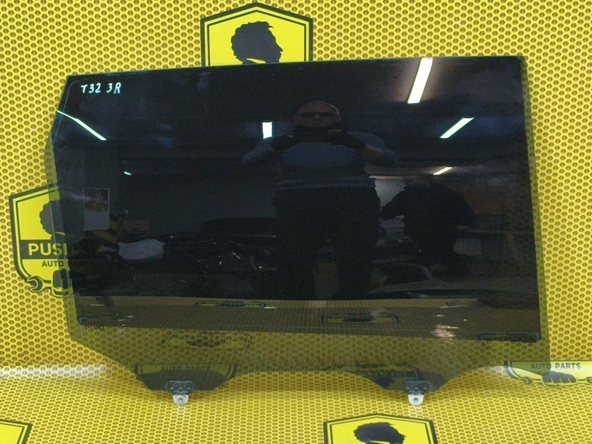 Стекло двери Nissan X-TRAIL 2016 823004CM0B T32 MR20DD, заднее правое