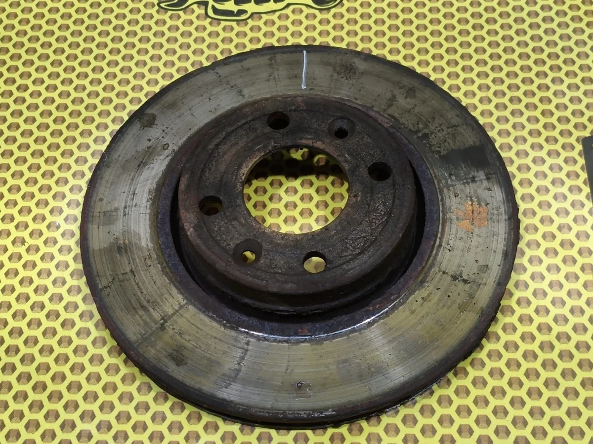 Диск тормозной Nissan Almera 2015 402064AA1A G15 K4M, передний левый