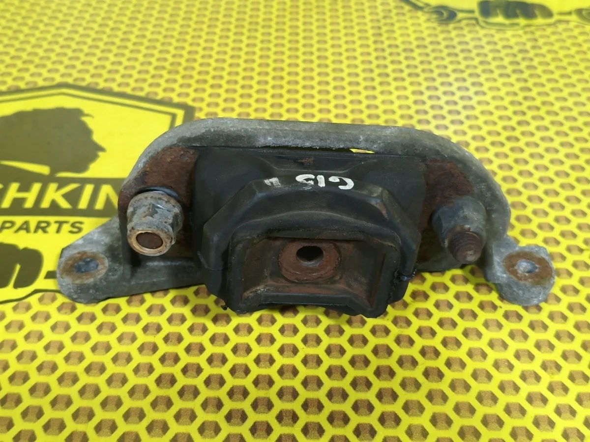 Опора двигателя Nissan Almera 2015 11220JD000 G15 K4M, левая