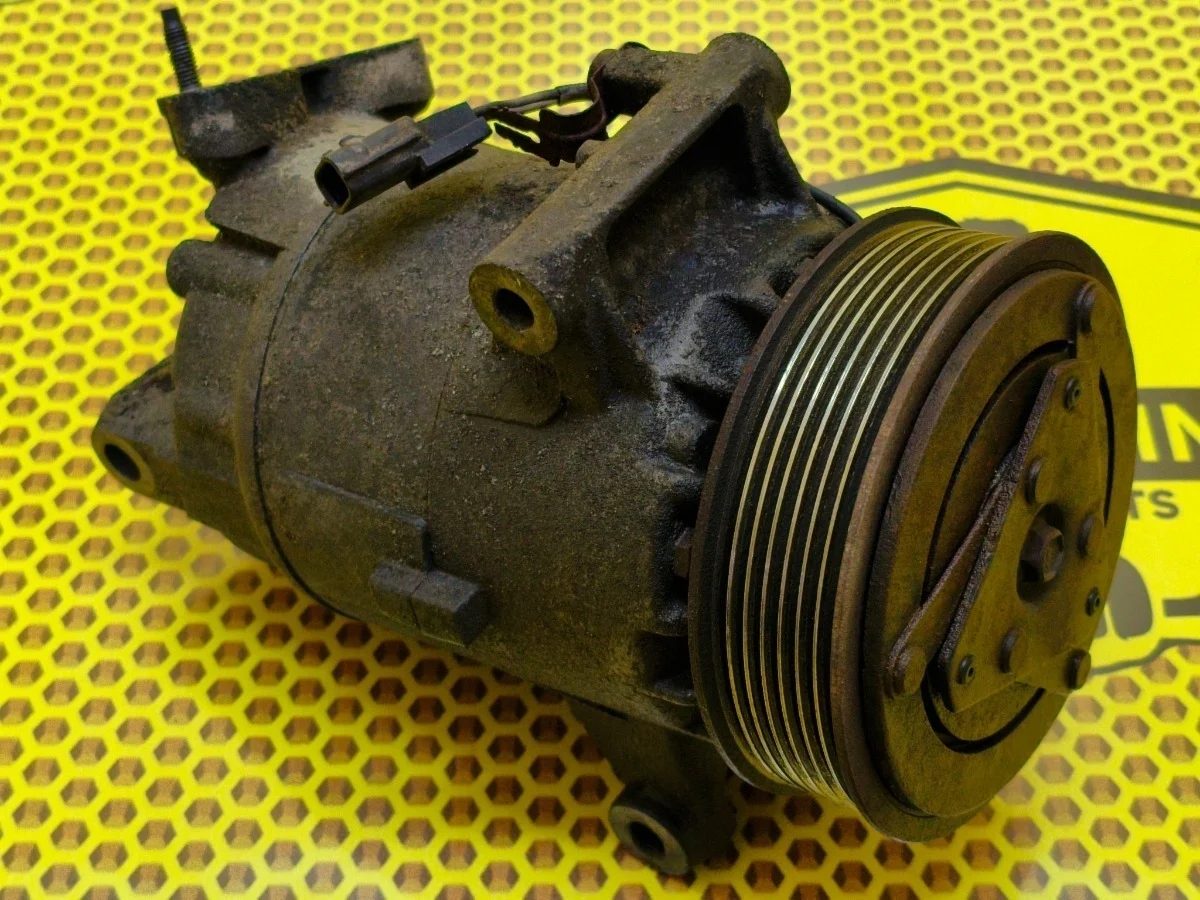Компрессор кондиционера Nissan Qashqai 2008 92600JD000 J10 HR16DE