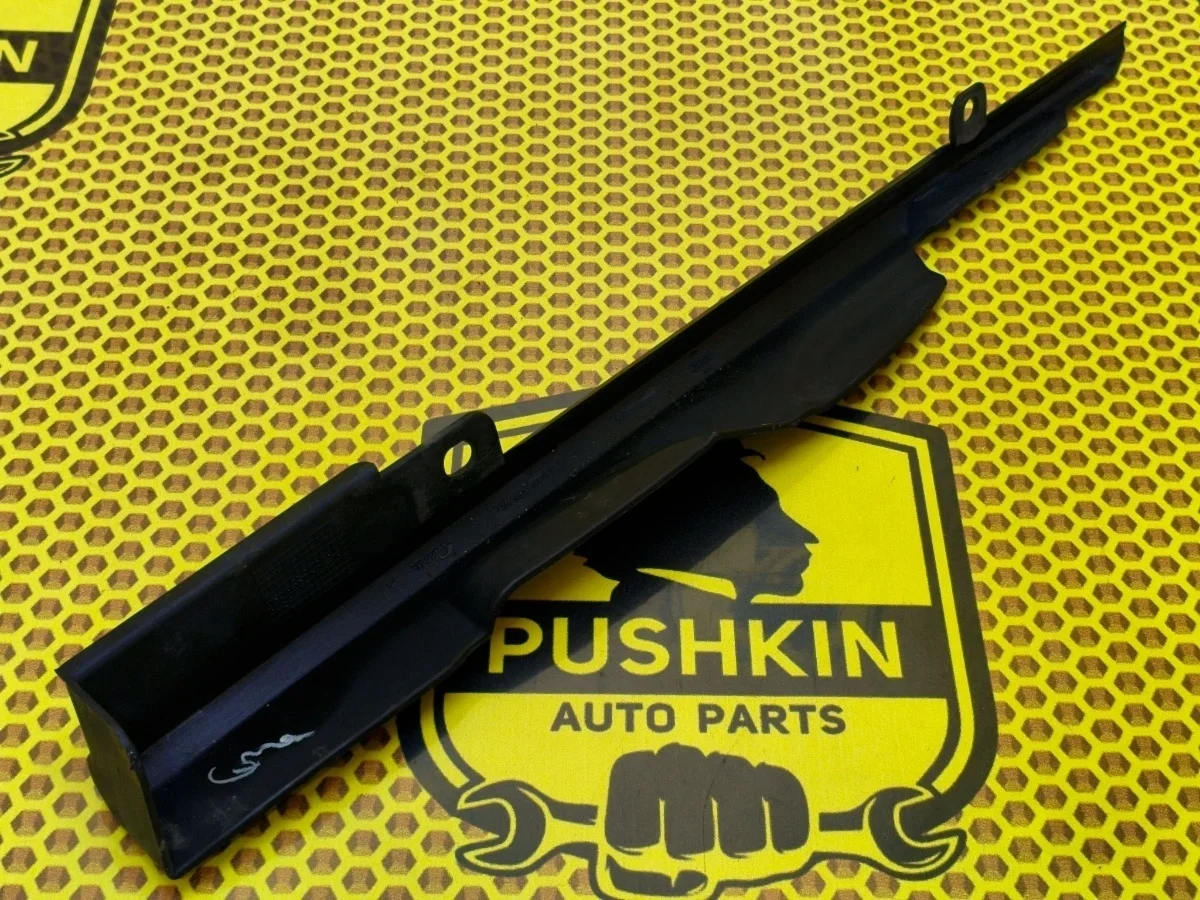 Накладка крыла Nissan Qashqai 2008 66899JD000 J10 HR16DE