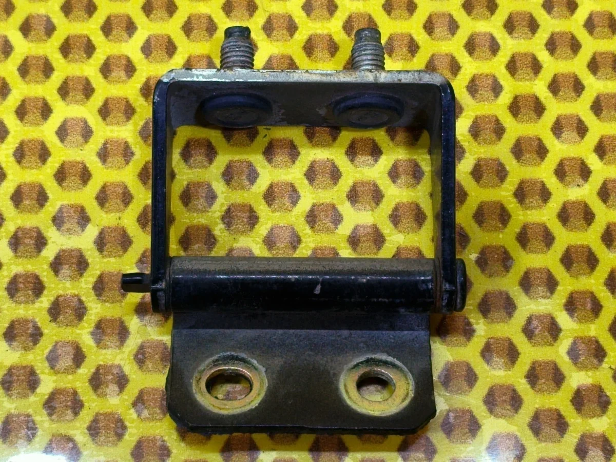 Петля багажника Nissan Qashqai 2008 90400AV730 J10 HR16DE, левая