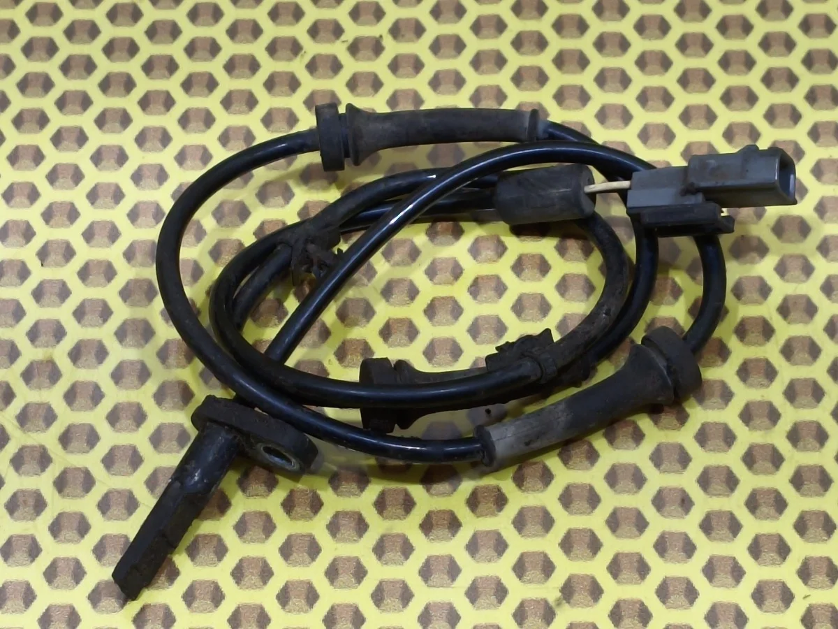 Датчик АБС Nissan Teana 2012 47900JN00A J32 VQ25DE, задний правый